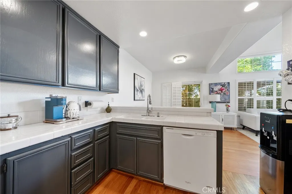 125 Autumn Oaks
