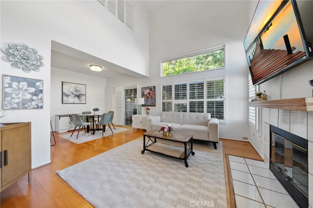 125 Autumn Oaks
