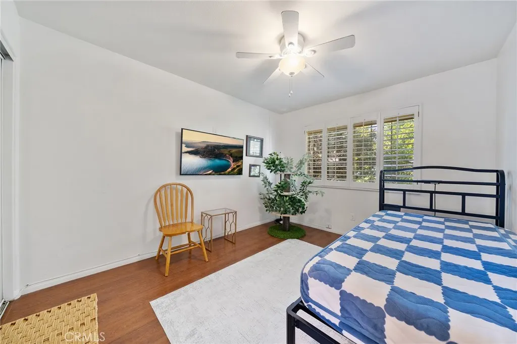125 Autumn Oaks