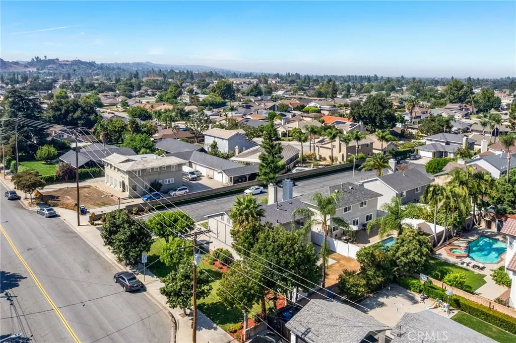 629 Damien Avenue