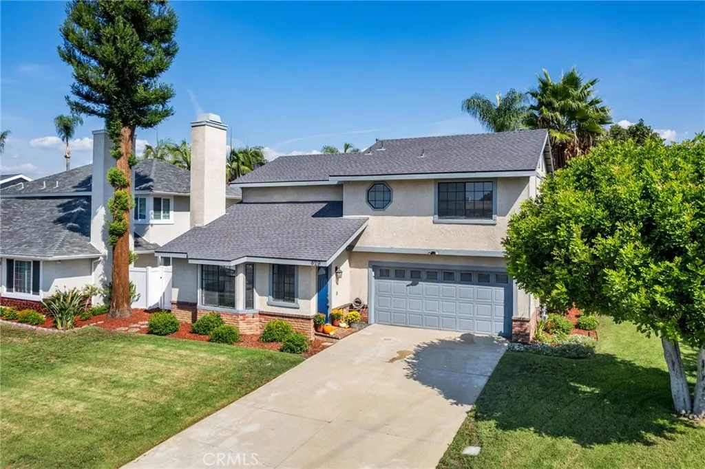 629 Damien Avenue