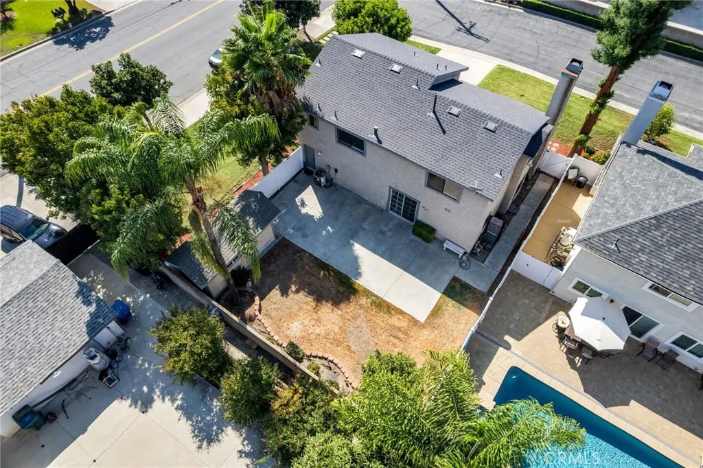 629 Damien Avenue