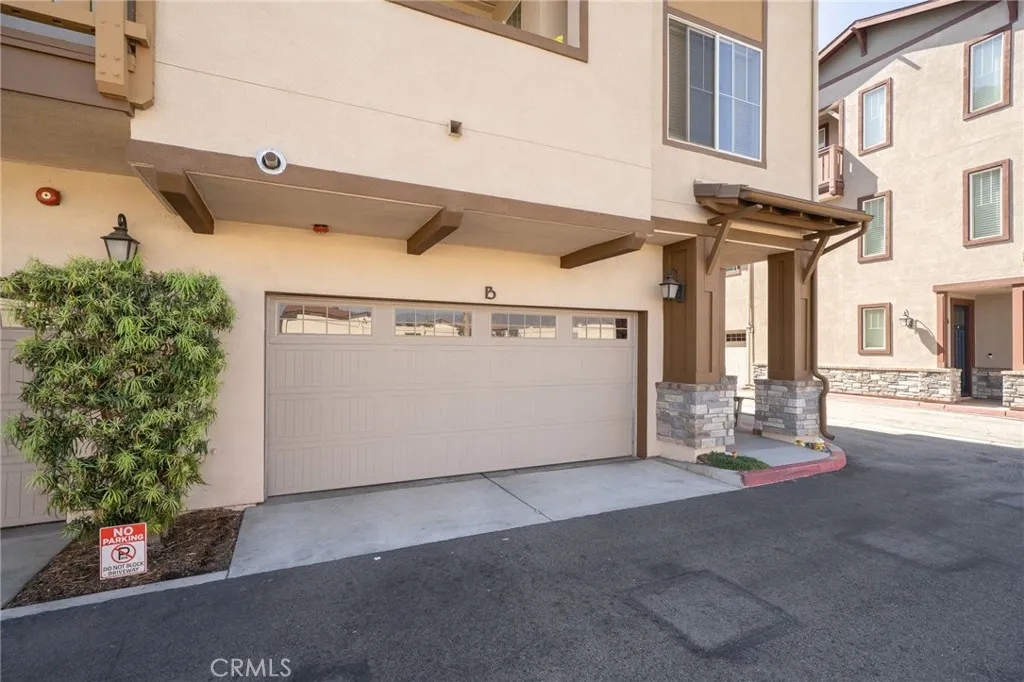 709 S Azusa Avenue #B
