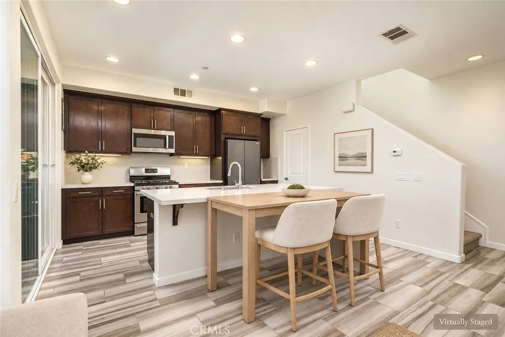 709 S Azusa Avenue #B