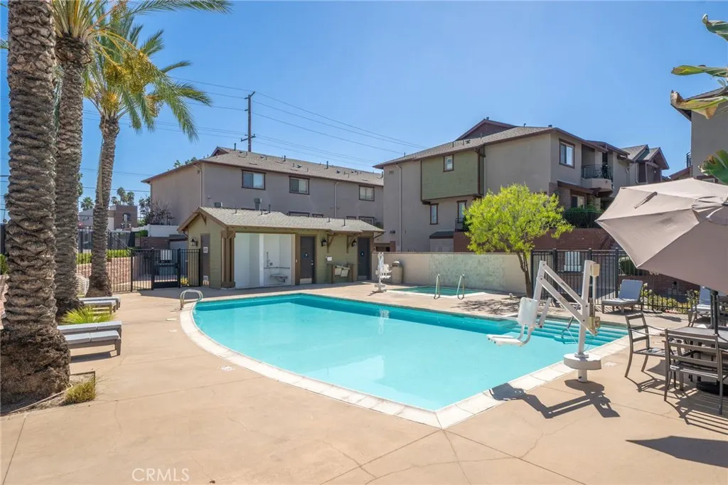 709 S Azusa Avenue #B