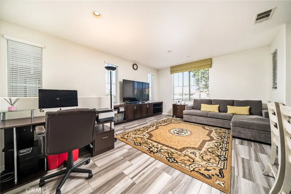 709 S Azusa Avenue #B