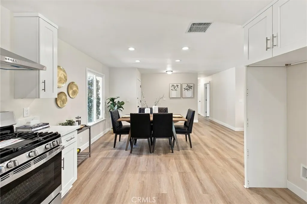 1701 Martello