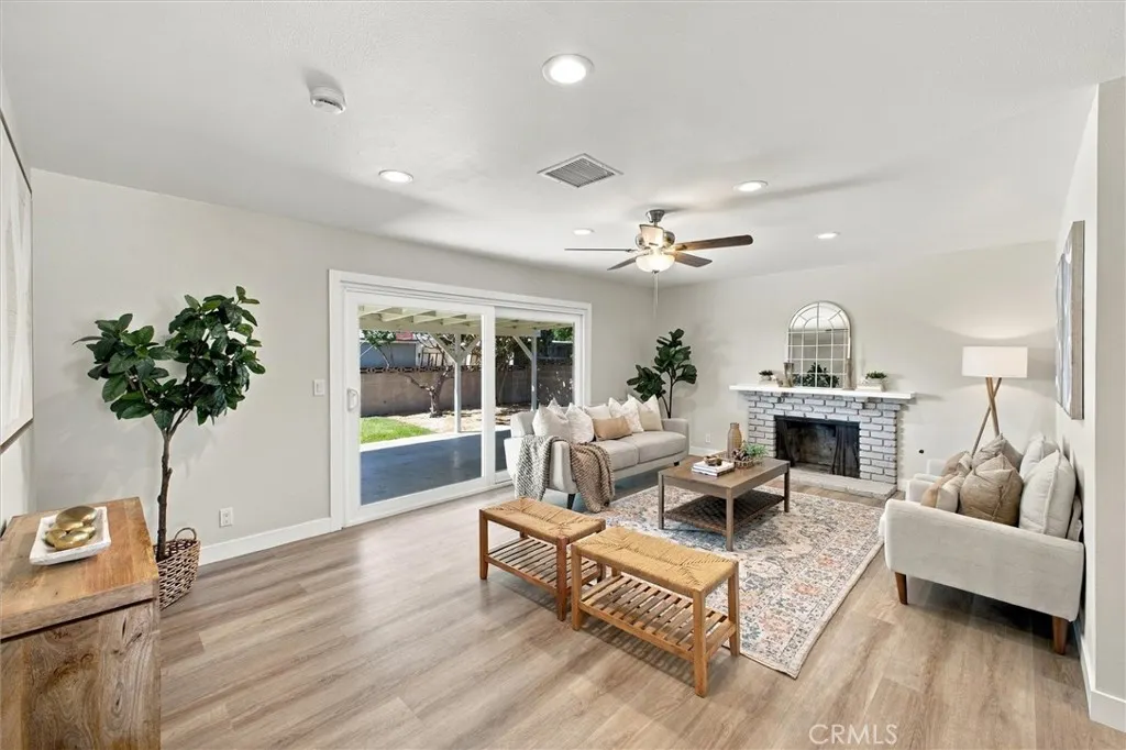 1701 Martello