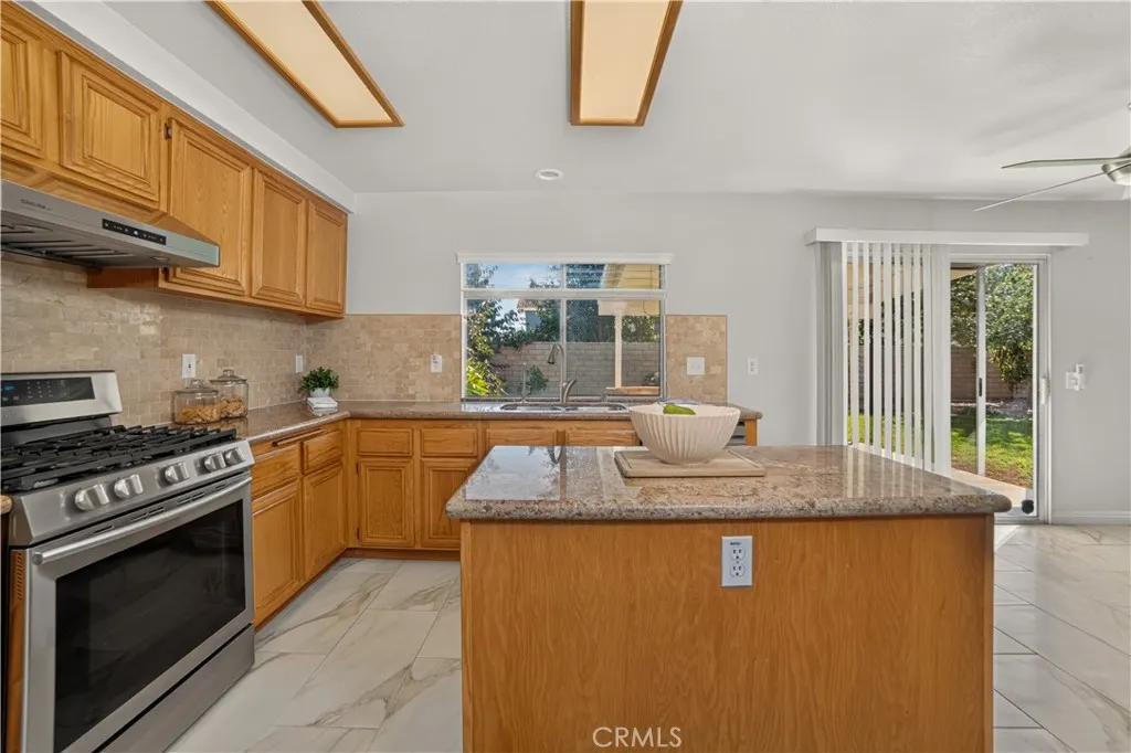 580 E Hazeltine