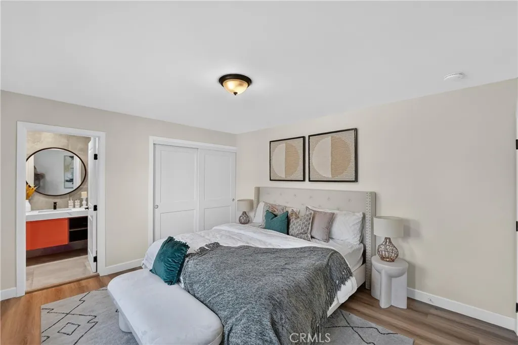 3412 N San Joaquin