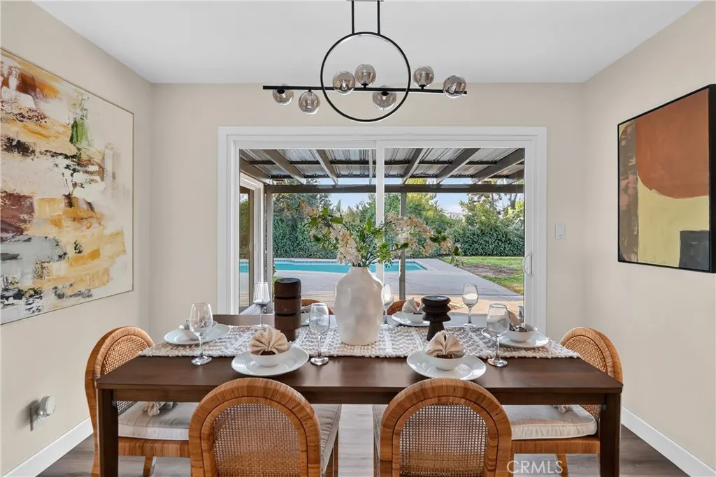 3412 N San Joaquin