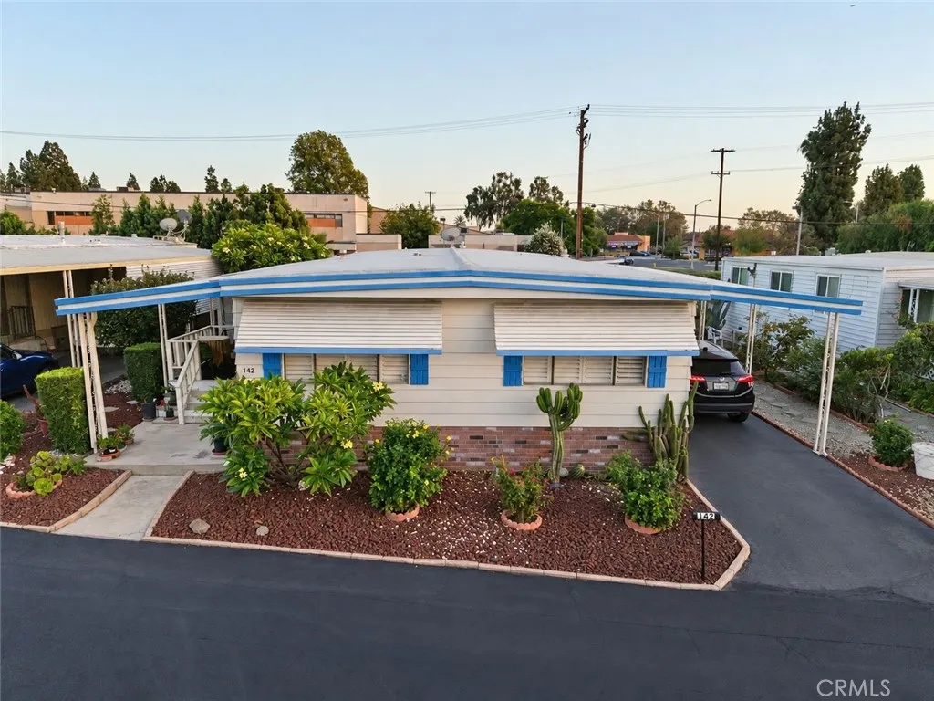 840 E Foothill Boulevard #142