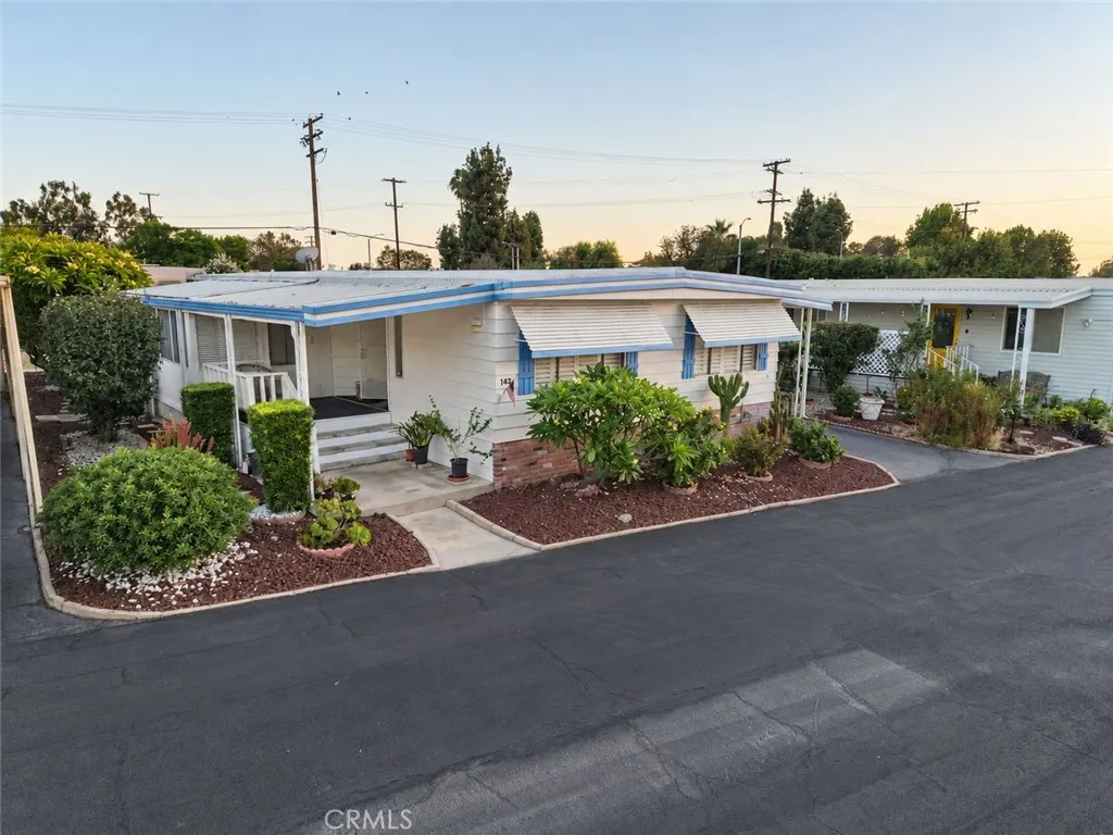 840 E Foothill Boulevard #142