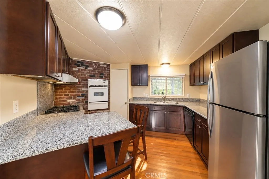 840 E Foothill Boulevard #142