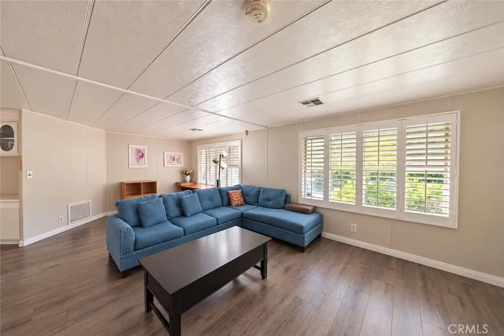 840 E Foothill Boulevard #142