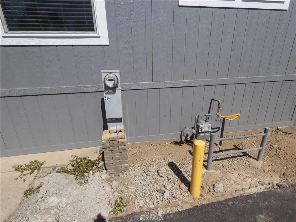 2300 S Sultana #214