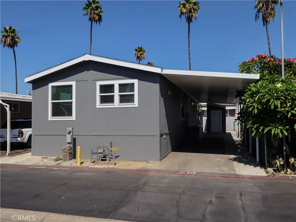 2300 S Sultana #214