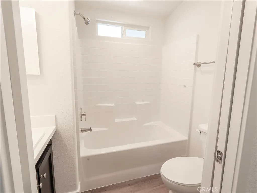 2300 S Sultana #214