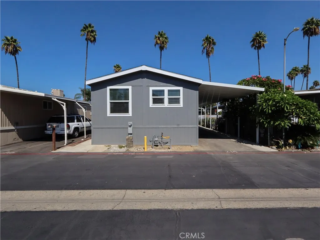 2300 S Sultana #214