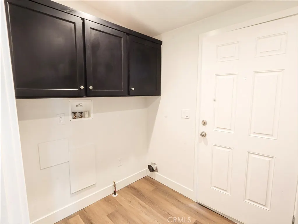 2300 S Sultana #214