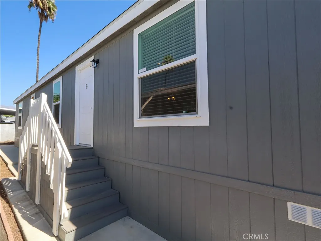 2300 S Sultana #214