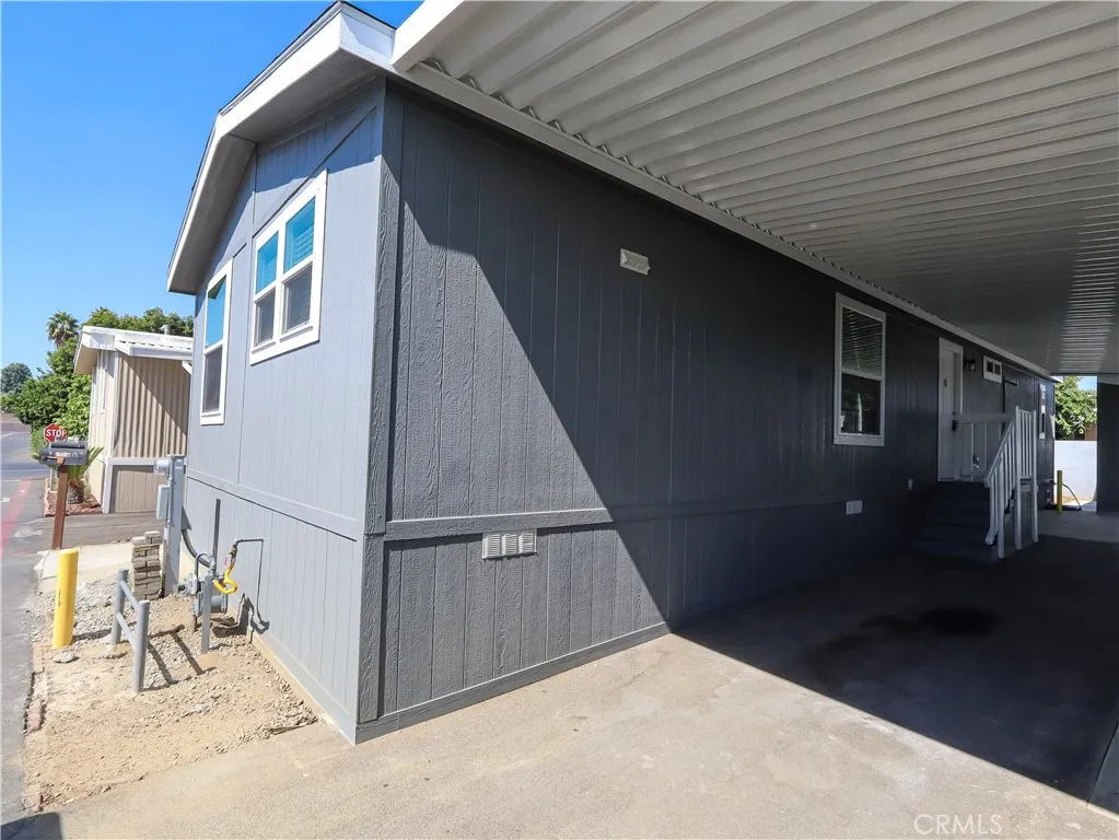 2300 S Sultana #214