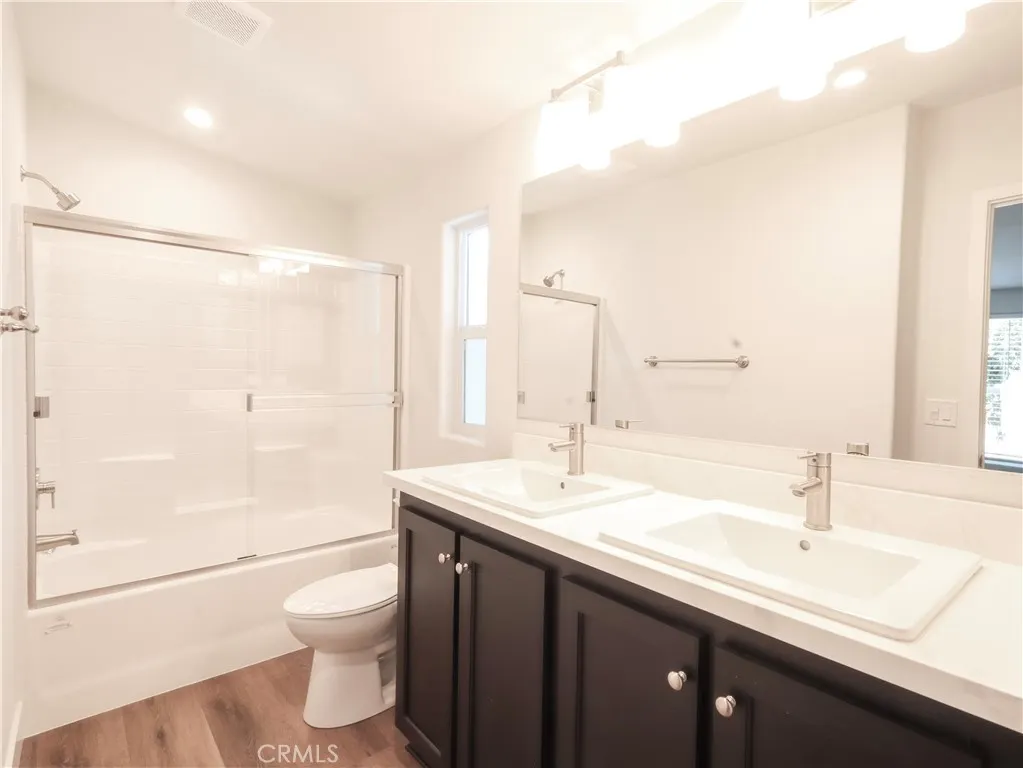 2300 S Sultana #214