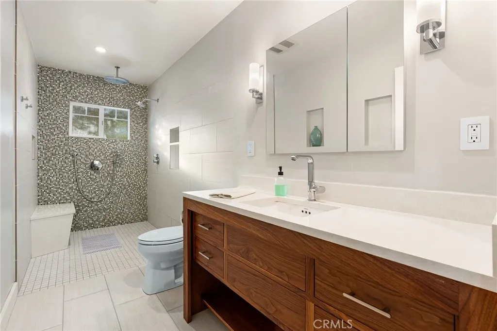 2532 5th Street