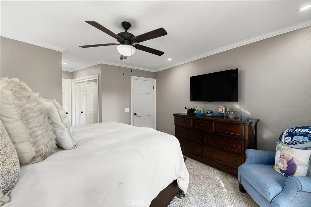 1107 Sandhurst Lane