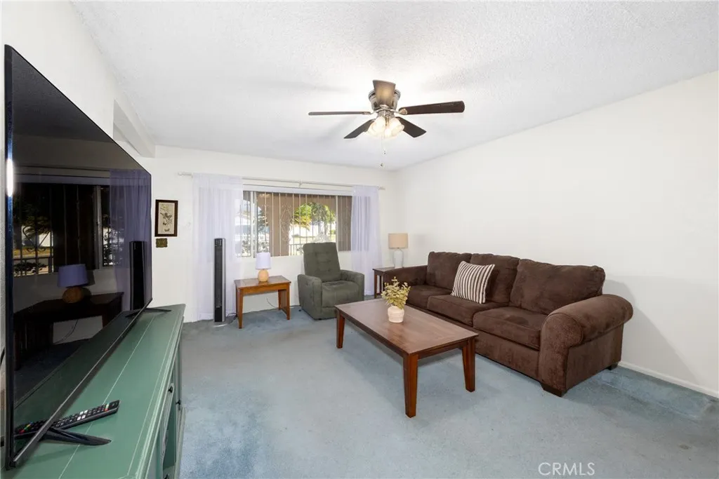 824 E I Street