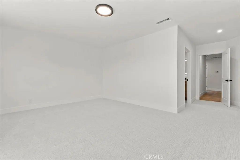 525 Fountain Springs