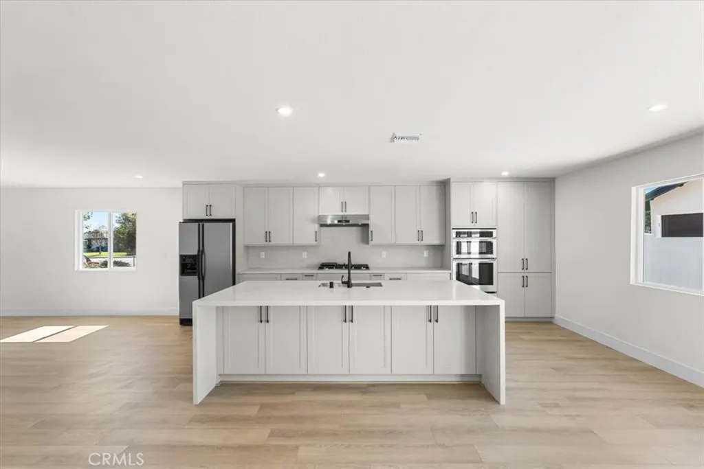 525 Fountain Springs