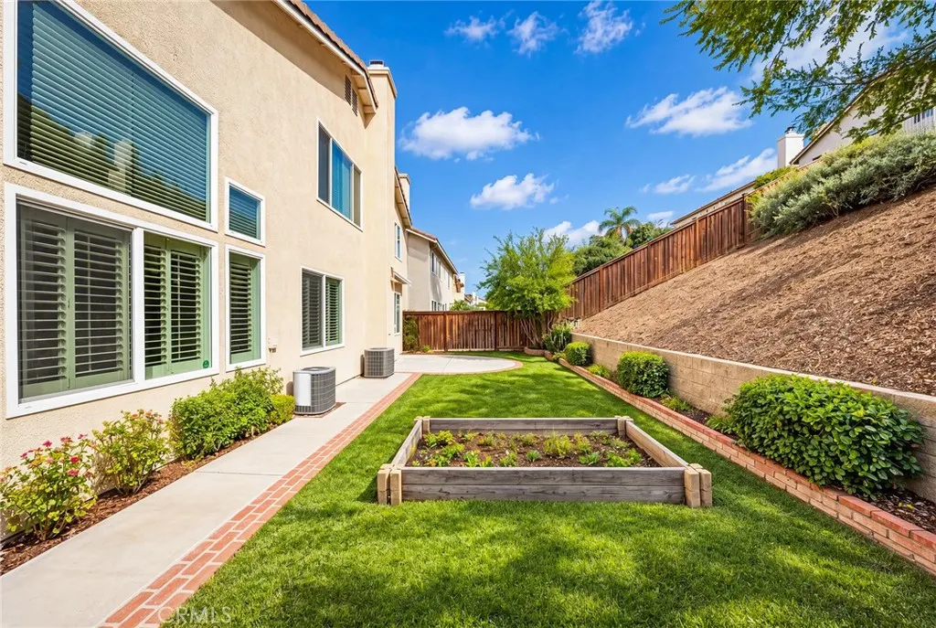 4575 Willow Bend Court