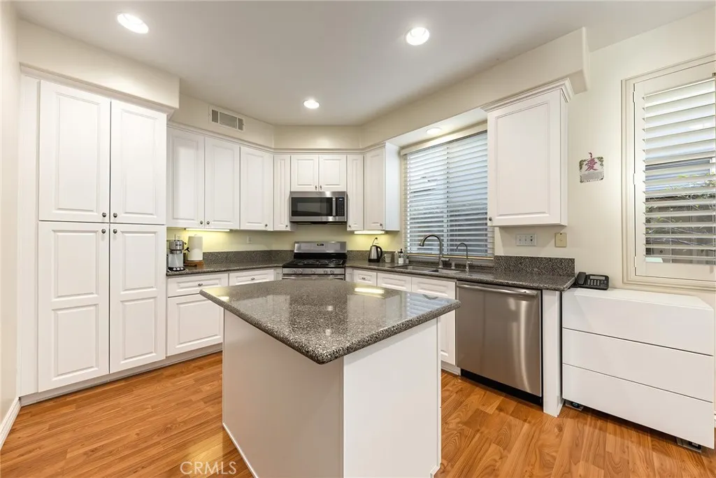 4575 Willow Bend Court