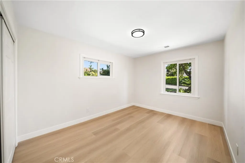 103 S Treanor Avenue