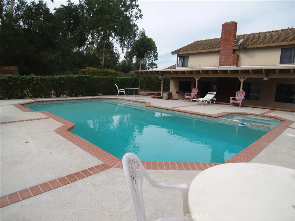 110 Horseshoe Circle