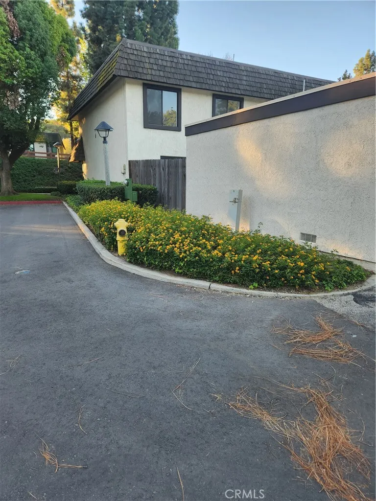 607 Briarwood