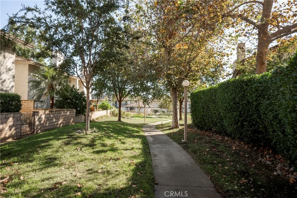 110 Oak Forest Circle