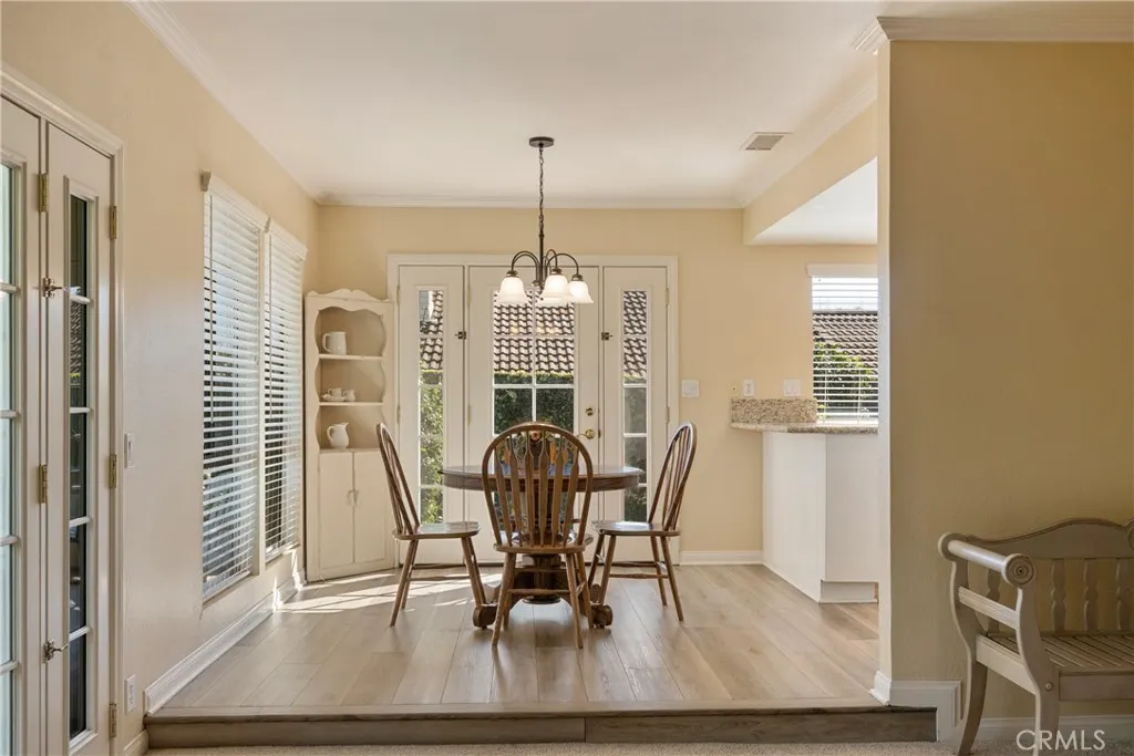 110 Oak Forest Circle
