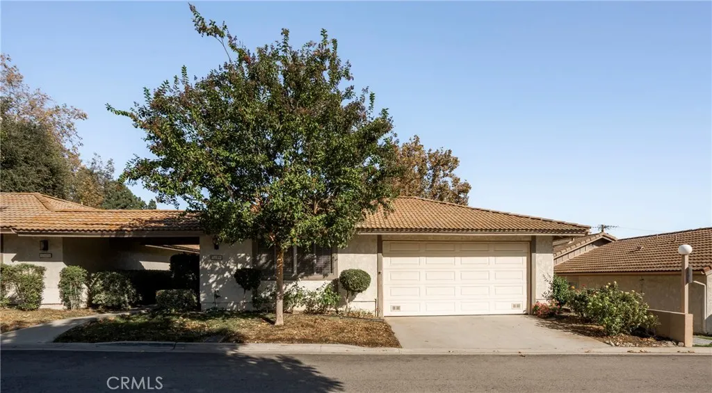 110 Oak Forest Circle