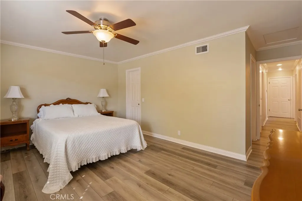 110 Oak Forest Circle