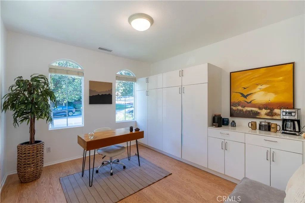 22 Moonridge Court