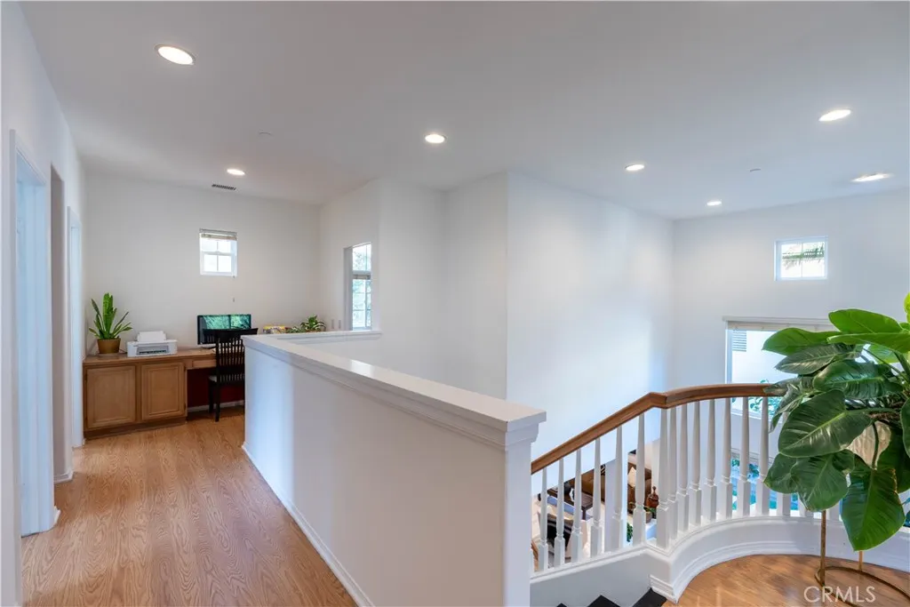 22 Moonridge Court