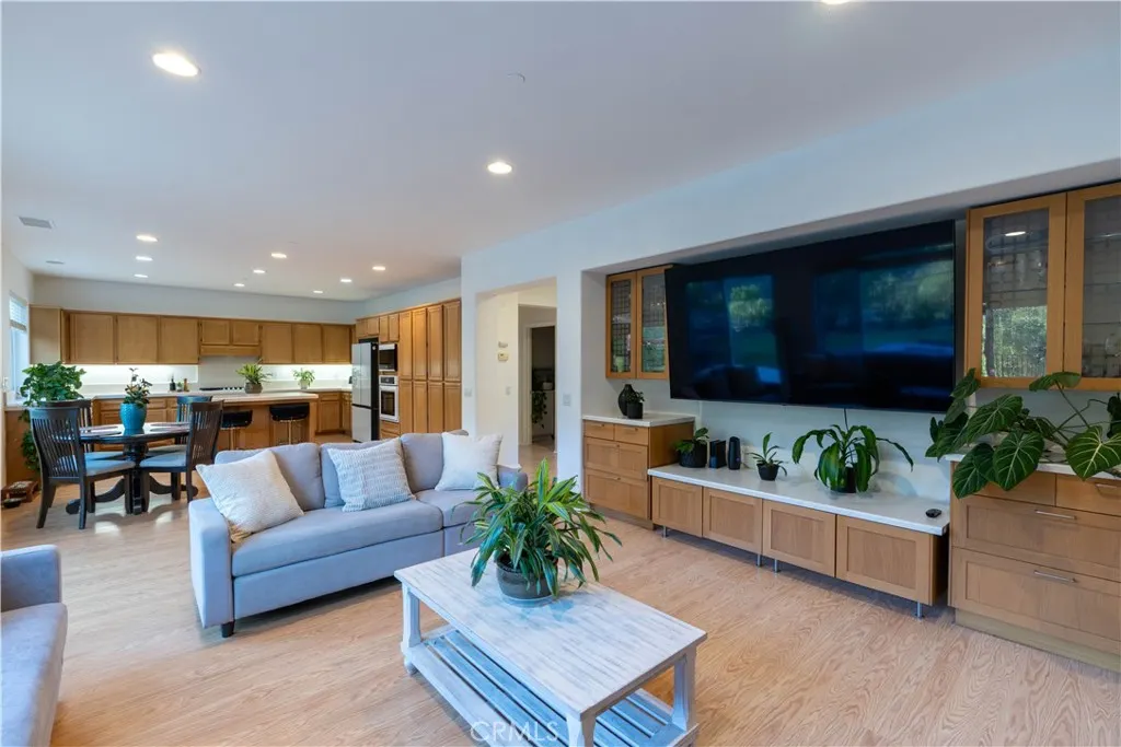 22 Moonridge Court