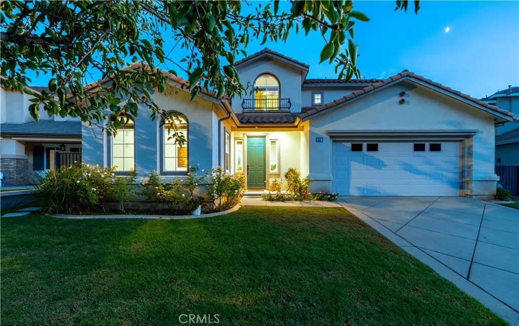 22 Moonridge Court