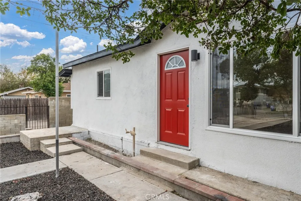 249 N 10th Avenue