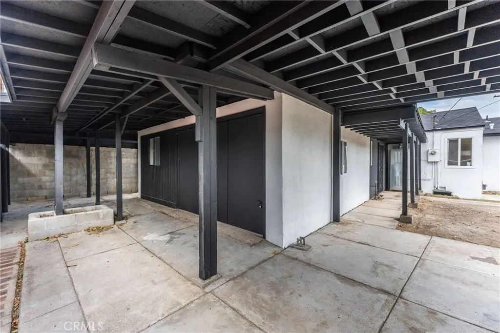 249 N 10th Avenue