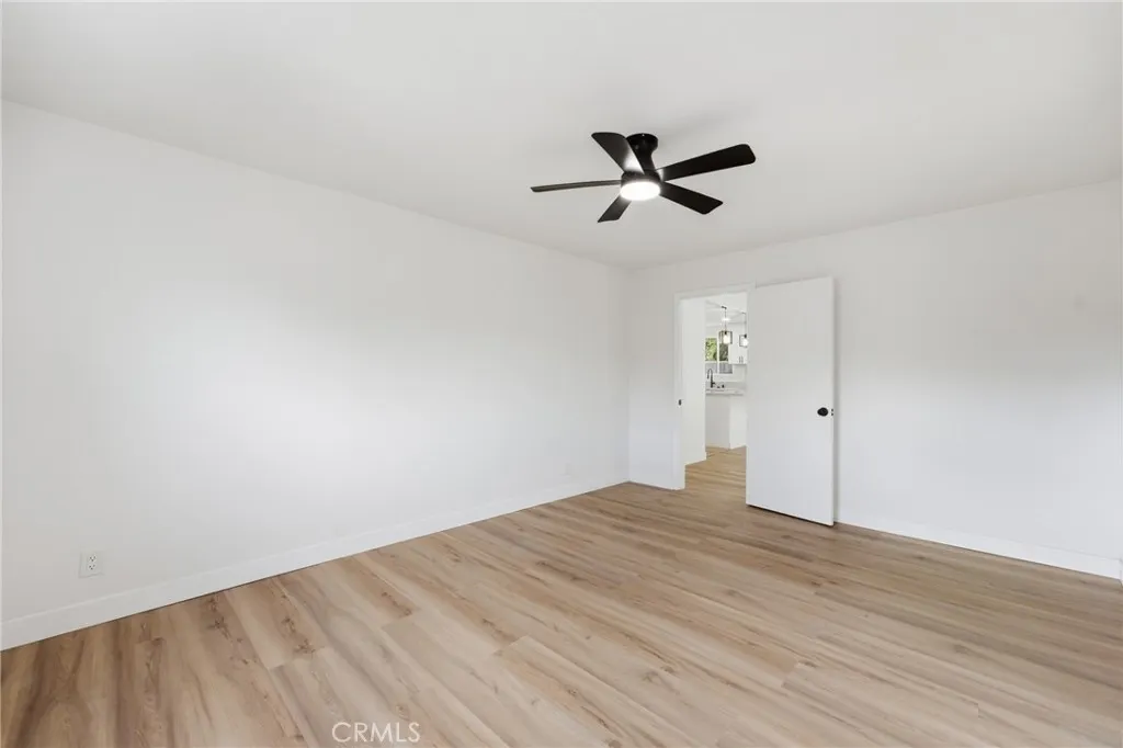 249 N 10th Avenue