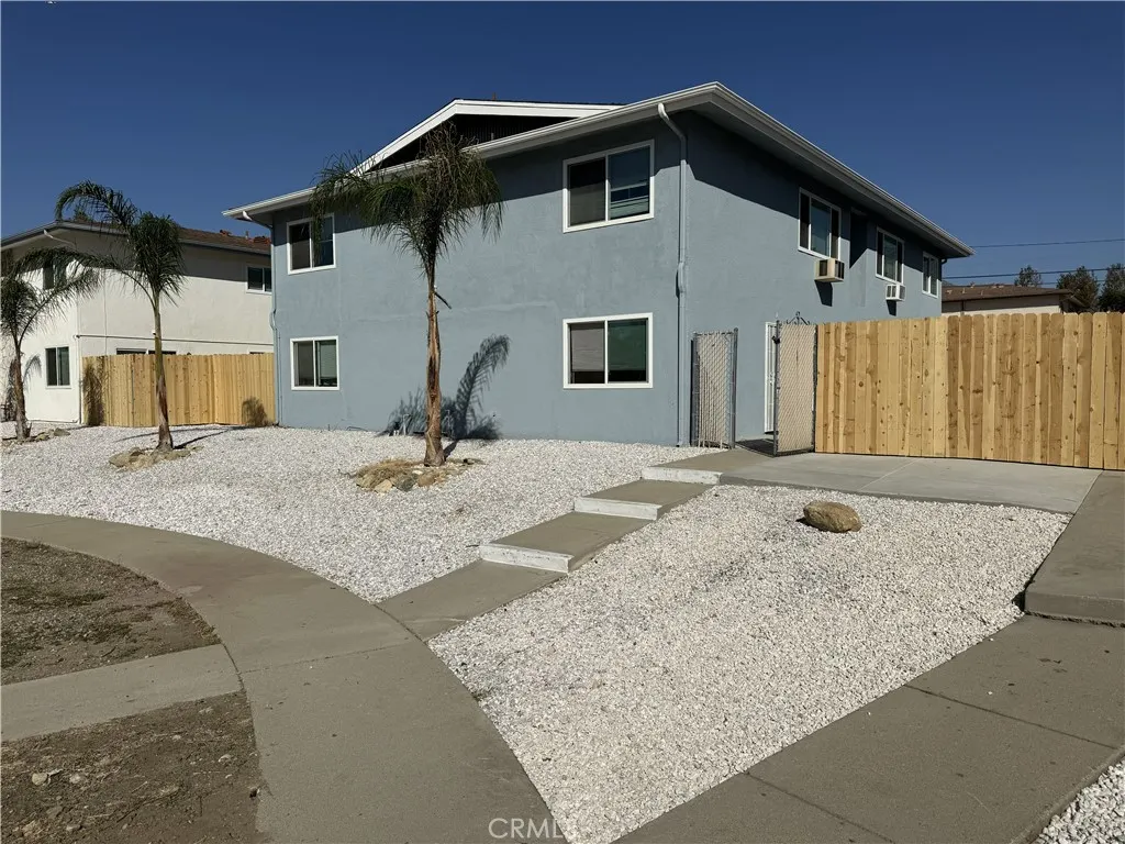 1233 Woodbury Court #D