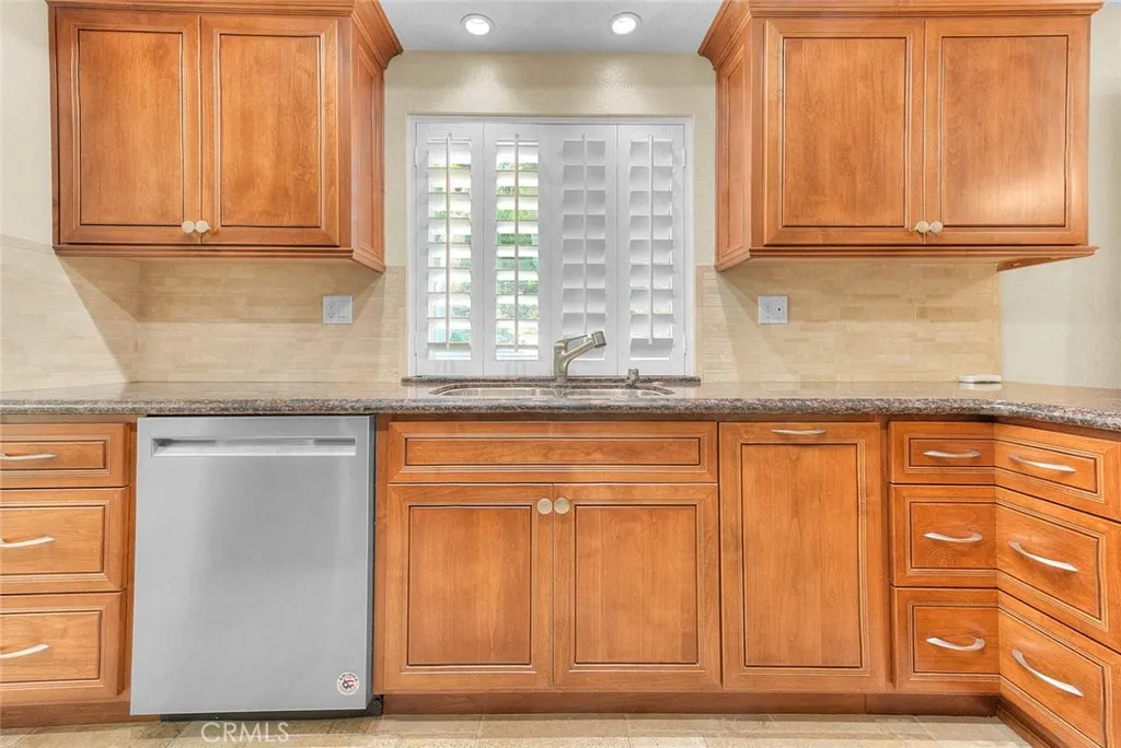 2418 Turquoise Circle